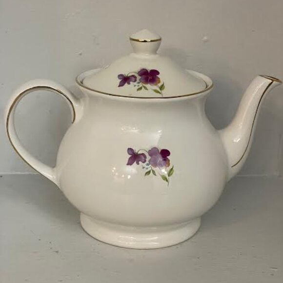 Sadler Teapot English Floral With Gold Trim, Vintage Tea ware  Serveware Teapot - Picture 3 of 10